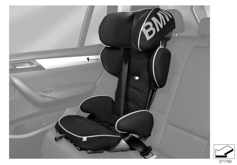 03_3010 BMW junior seat 2/3